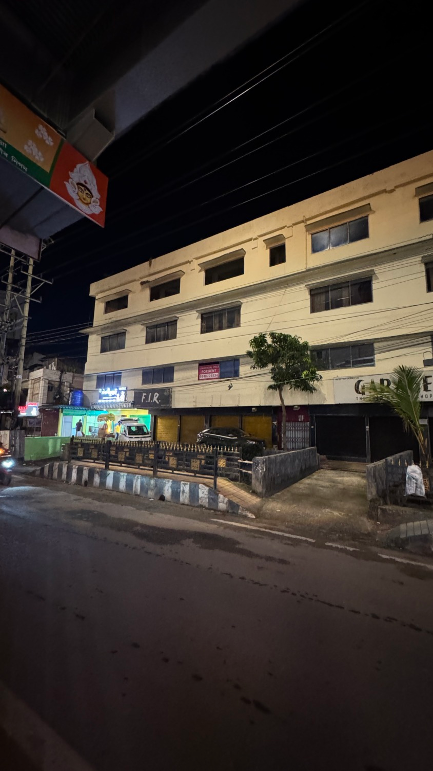 Commercial Building For lease/rent at Zoo Road