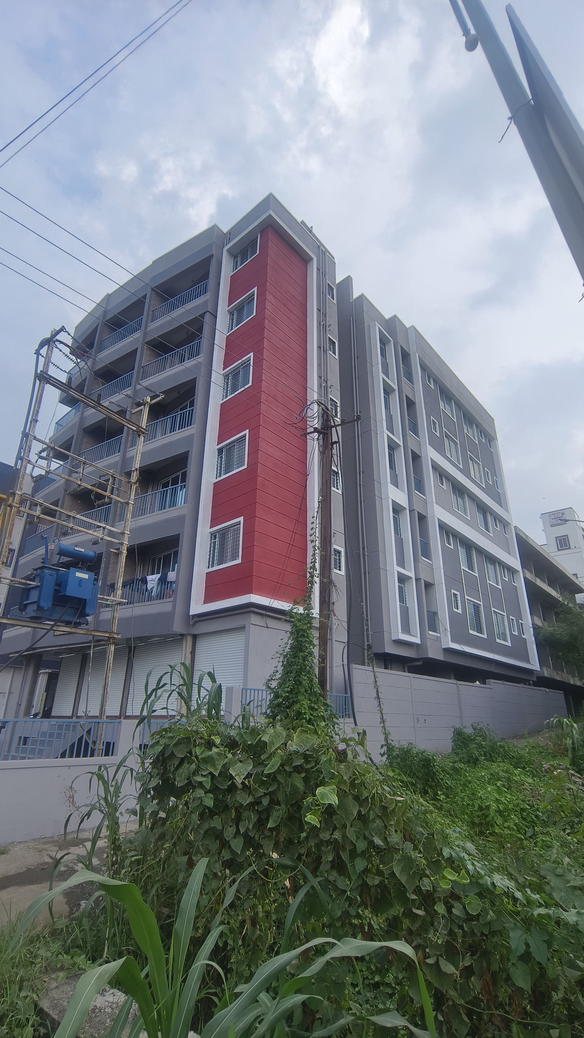 1 BHK Flat available for rent immediately